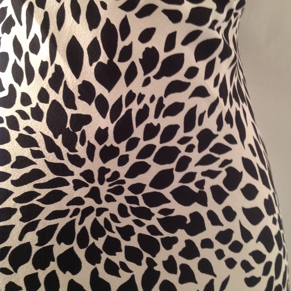 LEOPARD PRINT DRESSES - Picture 5 of 5